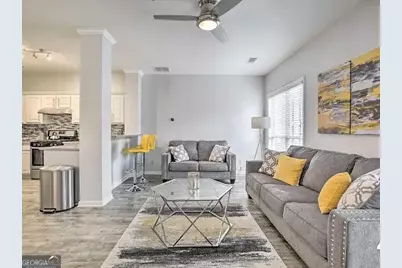 7129 Biltmore Way, Lithonia, GA 30058 - Photo 5