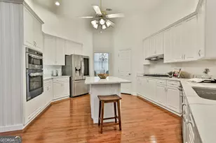 385 Windermere Cir, Newnan, GA 30265 - Photo 23