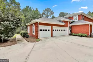 385 Windermere Cir, Newnan, GA 30265 - Photo 7