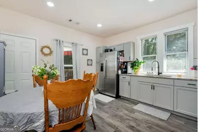 249 S Hill Street, Toccoa, GA 30577 - Photo 11