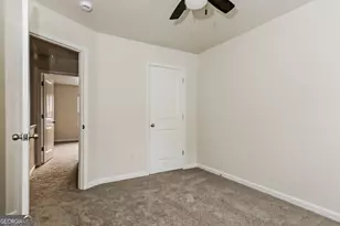 6069 Semaphore Rdg, Rex, GA 30273 - Photo 11