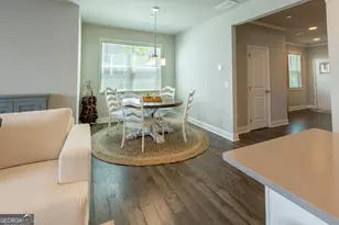 360 Hayden Cir, Woodstock, GA 30189 - Photo 3