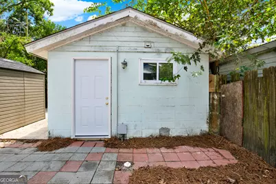 705 E 32nd Street, Savannah, GA 31401 - Photo 19