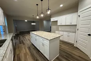 3019 Beverly Ct, McDonough, GA 30252 - Photo 9