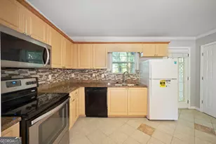 3665 Chestnut Dr, Atlanta, GA 30340 - Photo 7