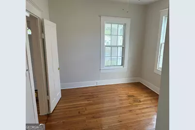 737 E 37th Street, Savannah, GA 31401 - Photo 11