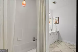 2306 Stratford Commons Commons, Decatur, GA 30033 - Photo 19