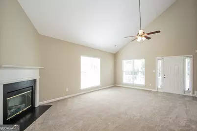1269 Creekview Circle, Riverdale, GA 30296 - Photo 3
