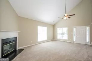 1269 Creekview Cir, Riverdale, GA 30296 - Photo 3
