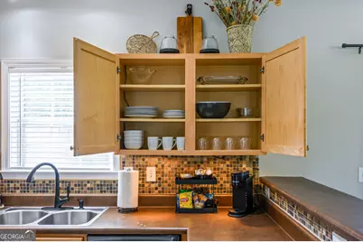 1431 Bay Overlook Drive, Woodstock, GA 30188 - Photo 11