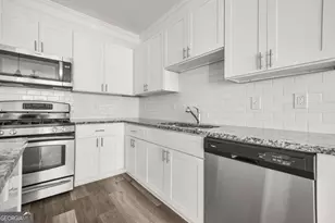 484 Village Creek Dr, Atlanta, GA 30354 - Photo 19