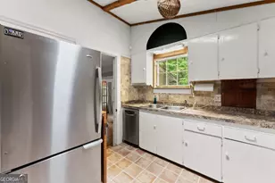 705 Long Mountain Rd, Cleveland, GA 30528 - Photo 5