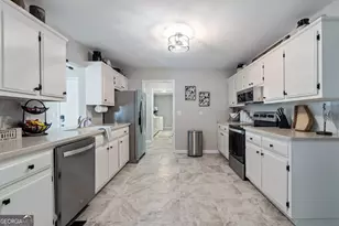 17 Rock Crest Cir SE, Cartersville, GA 30121 - Photo 7