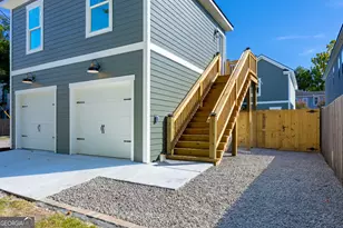 824 E Bolton St, Savannah, GA 31401 - Photo 37