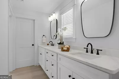 824 E Bolton Street, Savannah, GA 31401 - Photo 25