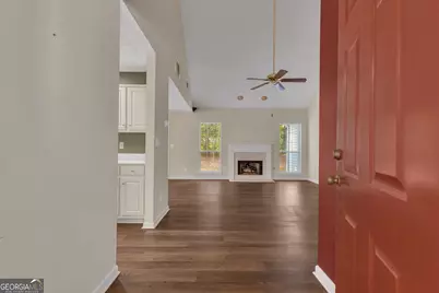 8 Shadowwood Drive, Newnan, GA 30265 - Photo 5