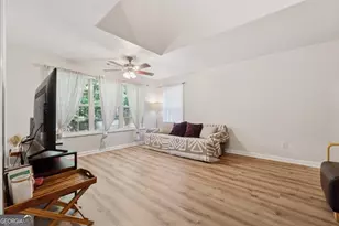 5425 Belvedere St, Cumming, GA 30041 - Photo 11