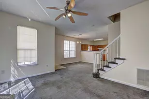 6716 Teresa Ln, Rex, GA 30273 - Photo 9