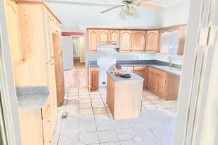 437 Orchard Ln, Sandersville, GA 31082 - Photo 9