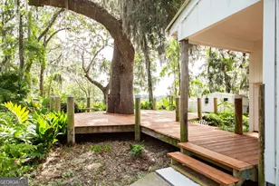 241 Satilla Dr, Brunswick, GA 31523 - Photo 9