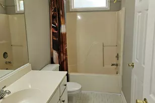 6865 Breeze Dr, Stone Mountain, GA 30087 - Photo 9