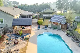 1428 Welcome Rd, Newnan, GA 30263 - Photo 67