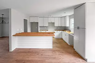 206 Sutton Dr, Perry, GA 31069 - Photo 3