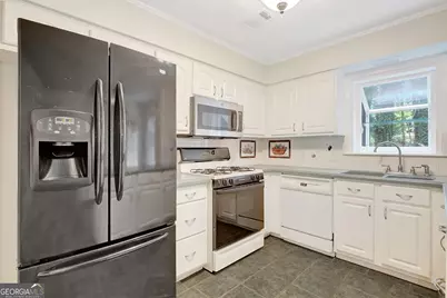 2461 Creekside Trace, Jonesboro, GA 30236 - Photo 13