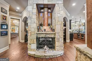 6135 Grand Marina Cir, Gainesville, GA 30506 - Photo 9