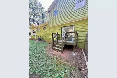 1372 Sir Knights Way, Lawrenceville, GA 30045 - Photo 29