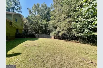 1372 Sir Knights Way, Lawrenceville, GA 30045 - Photo 33