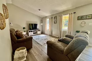 1372 Sir Knights Way, Lawrenceville, GA 30045 - Photo 7