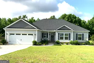 324 Farmington Rd, Statesboro, GA 30458 - Photo 1