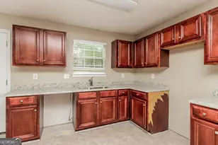 3746 Natrona Ct, Ellenwood, GA 30294 - Photo 5