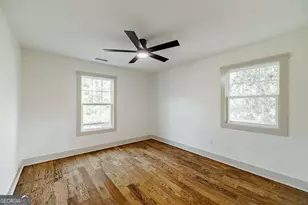 325 Stokes St, Monroe, GA 30655 - Photo 9