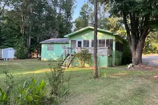 222 Pinewood Dr, Eatonton, GA 31024 - Photo 1