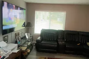 299 Country Club Dr, Jonesboro, GA 30238 - Photo 3