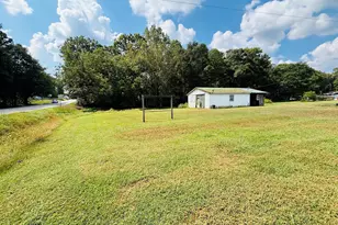 15 Pine, Ila, GA 30647 - Photo 1