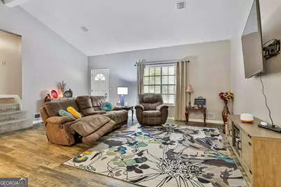 9055 Kelly Court, Jonesboro, GA 30236 - Photo 11