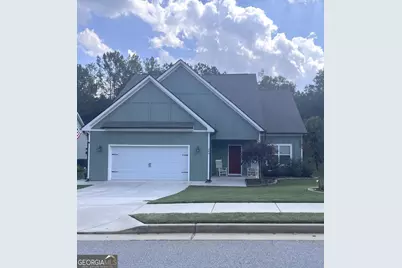 245 Southridge, Senoia, GA 30276 - Photo 1