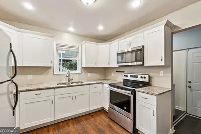 1022 Ashby Grove SW, Atlanta, GA 30314 - Photo 15