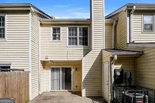 1687 Hunting Creek Dr, Conyers, GA 30013 - Photo 15