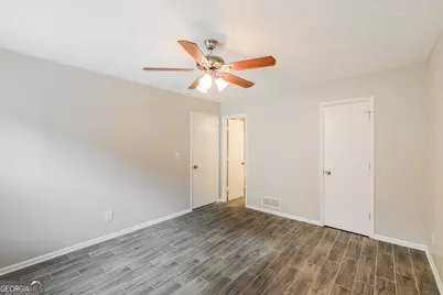 5616 Hammond Drive, Norcross, GA 30071 - Photo 7