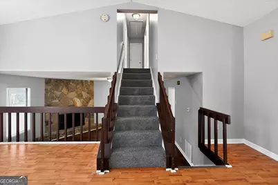 5123 S Woodbridge Trail, Stone Mountain, GA 30088 - Photo 9