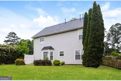 6201 Southport Drive, Flowery Branch, GA 30542 - Photo 3