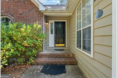 220 Daileys Plantation Drive, McDonough, GA 30253 - Photo 3