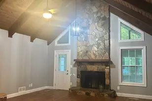 2570 Rocky Springs Dr, Marietta, GA 30062 - Photo 5