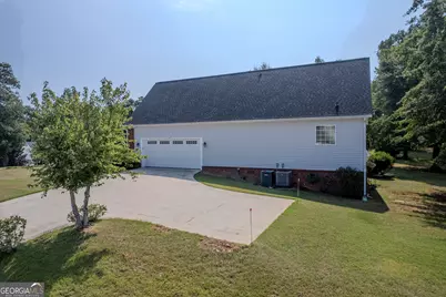 400 Southern Walk Drive, Milledgeville, GA 31061 - Photo 9