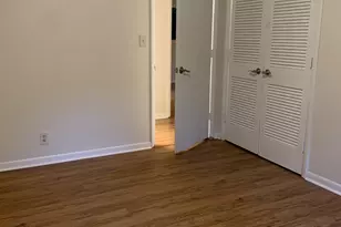 885 Granite Springs Ln, Stone Mountain, GA 30083 - Photo 11