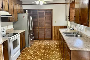 134 Raymond St, Summerville, GA 30747 - Photo 13